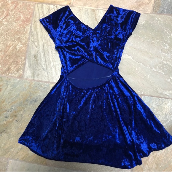 XXI Blue Velvet Dress - Picture 5 of 7